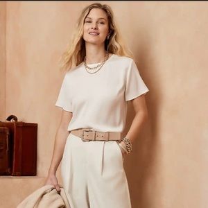 *7/$50* NWT Banana Republic Silky Essential Tee - *white*